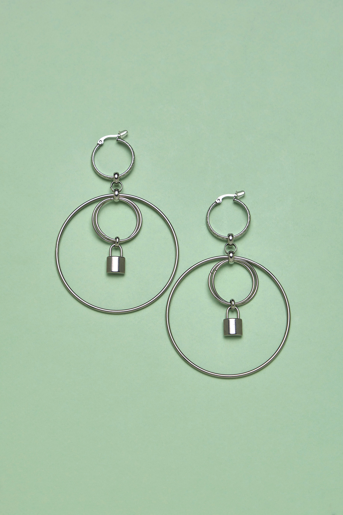 Pendientes Mini Candado Doble Arandela
